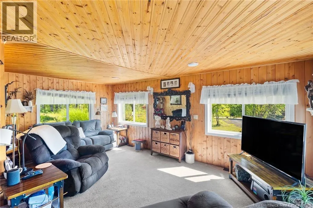 1677 Bronson Sett Road
