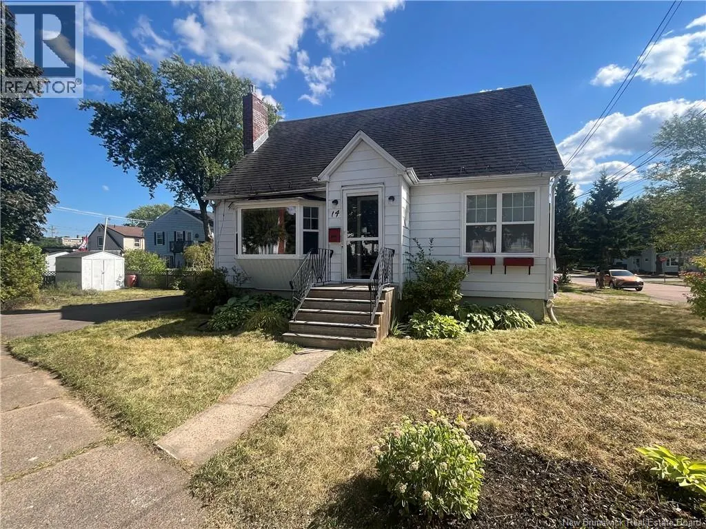 14 Wellington Avenue