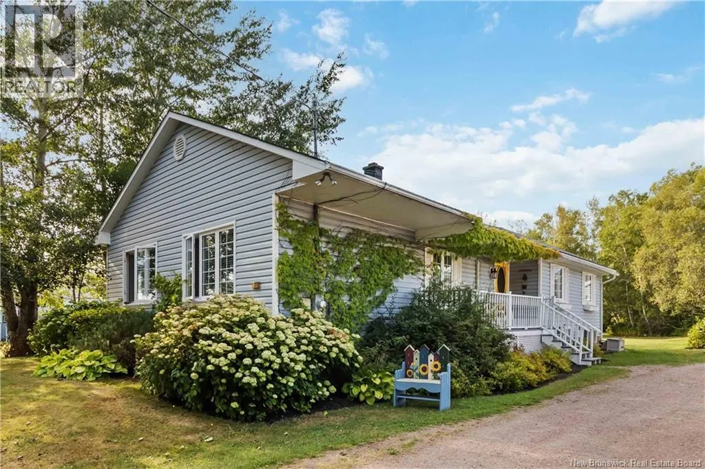 892 Saint-André Road