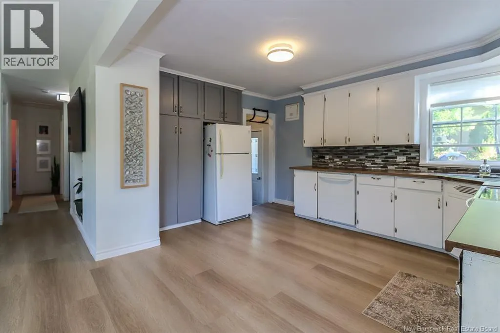 76 Inglewood Drive