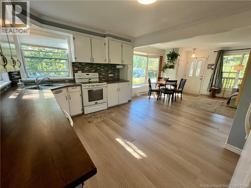 76 Inglewood Drive