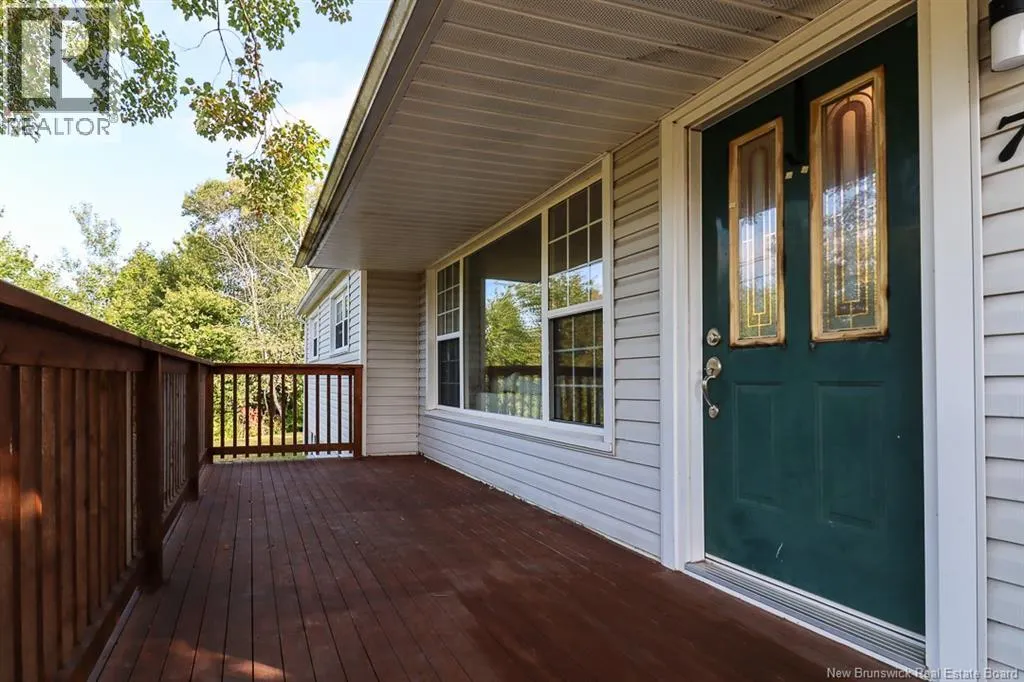 76 Inglewood Drive
