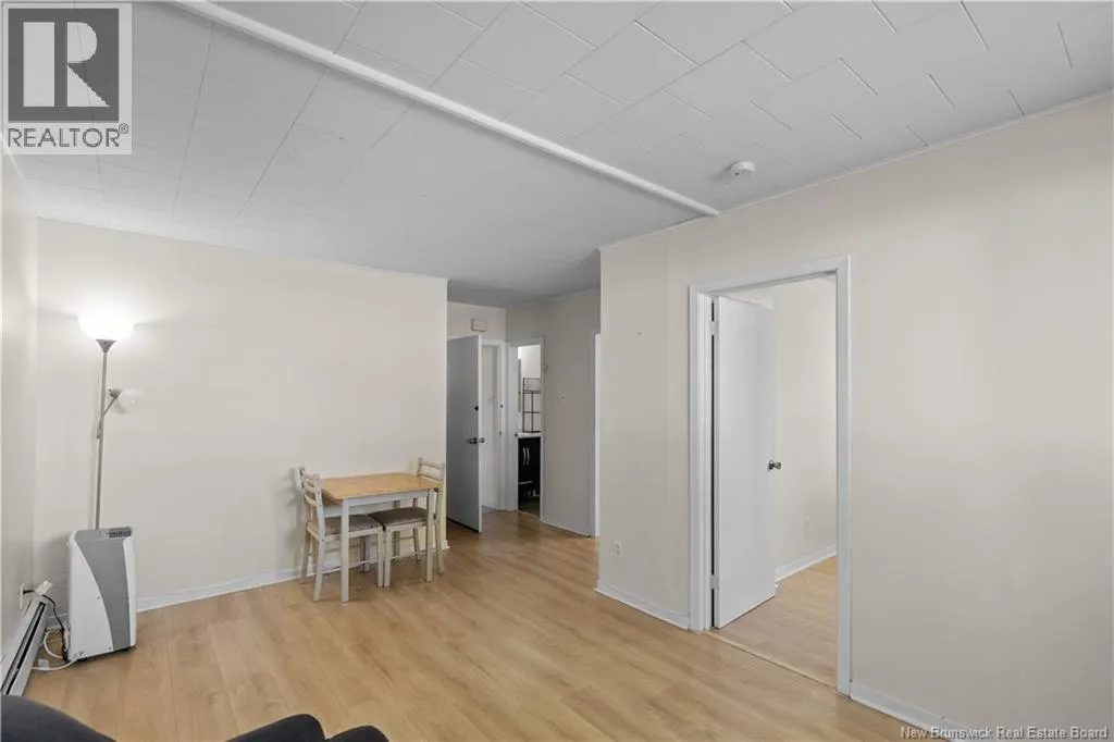 883 rue Landry
