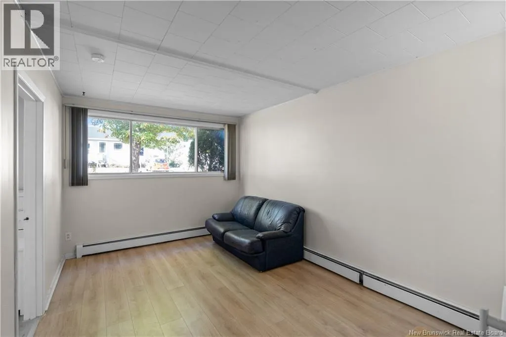 883 rue Landry