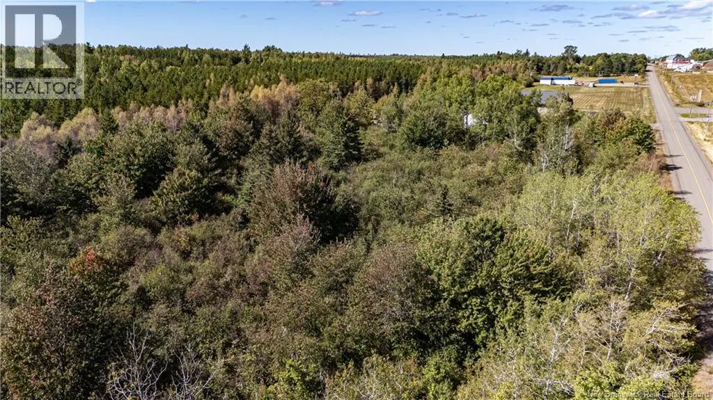 Lot 79-8 De La Traverse