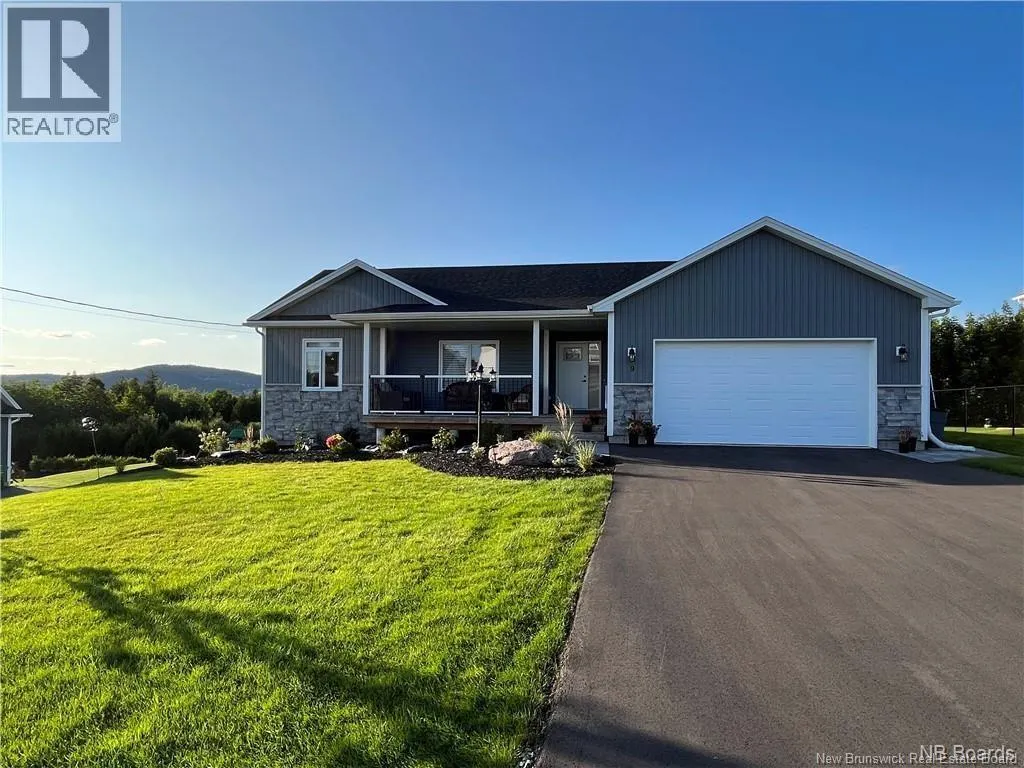 9 Flagstone Drive