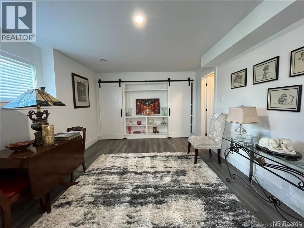 9 Flagstone Drive