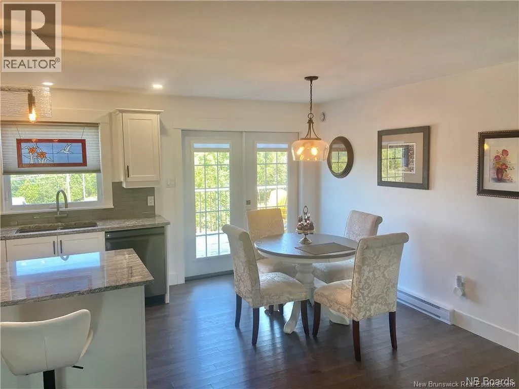 9 Flagstone Drive