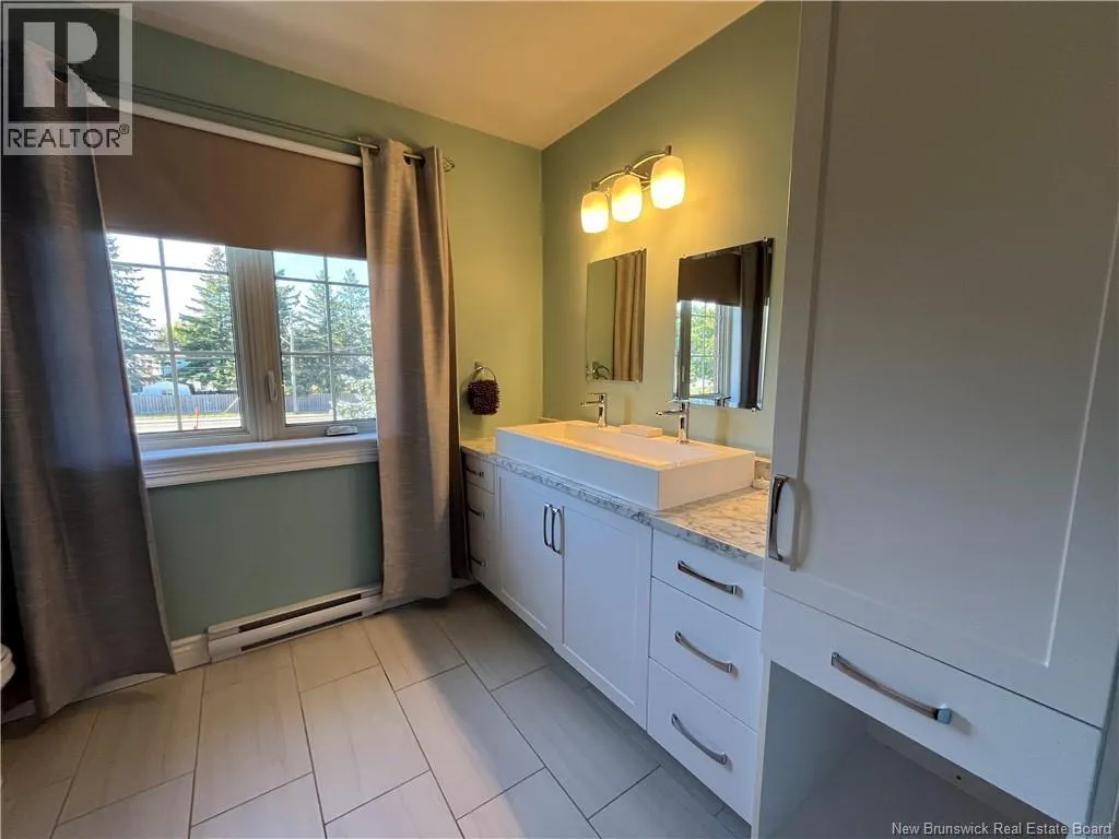 878 Shediac Road