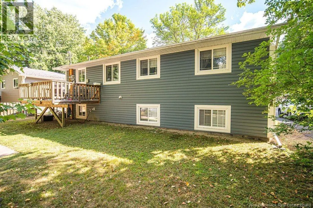 153 Hildebrand Crescent
