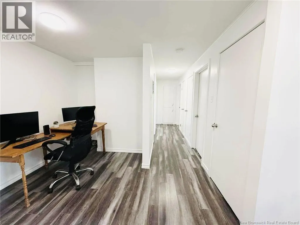 12 Glengarry Drive