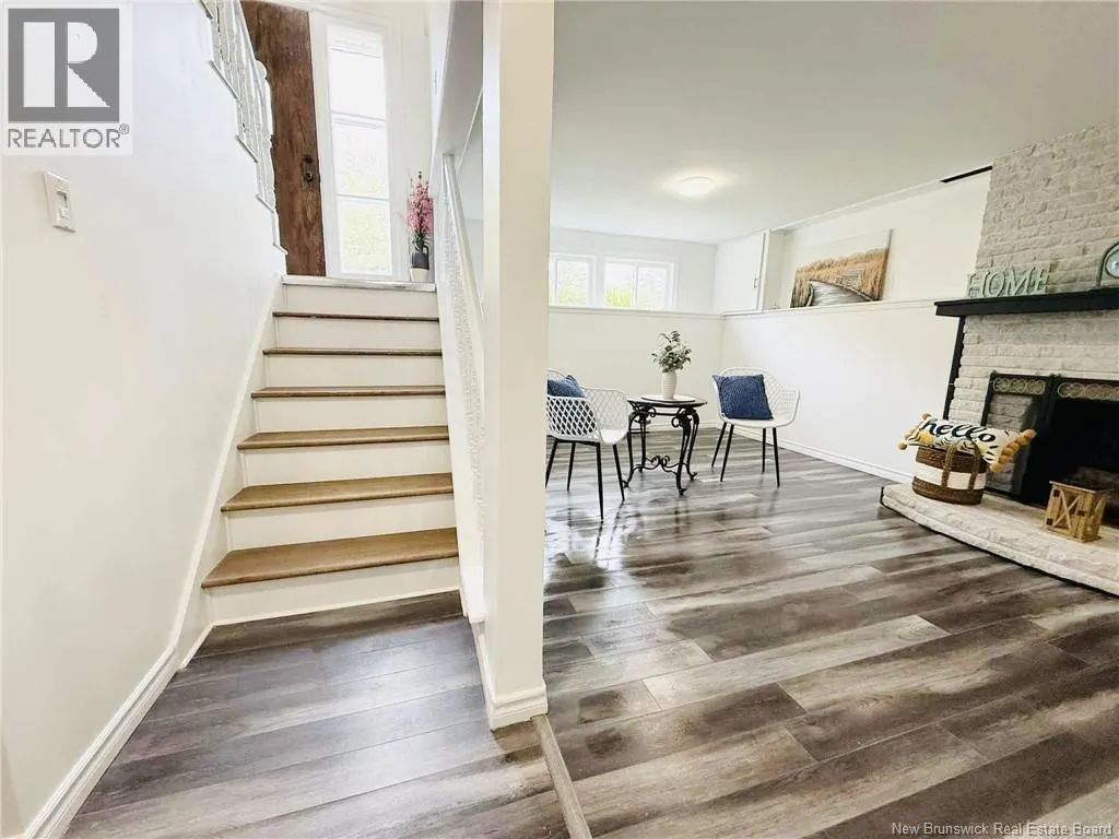 12 Glengarry Drive