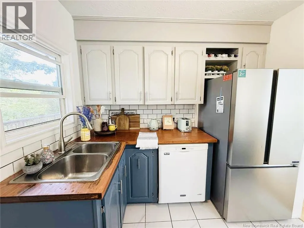 12 Glengarry Drive