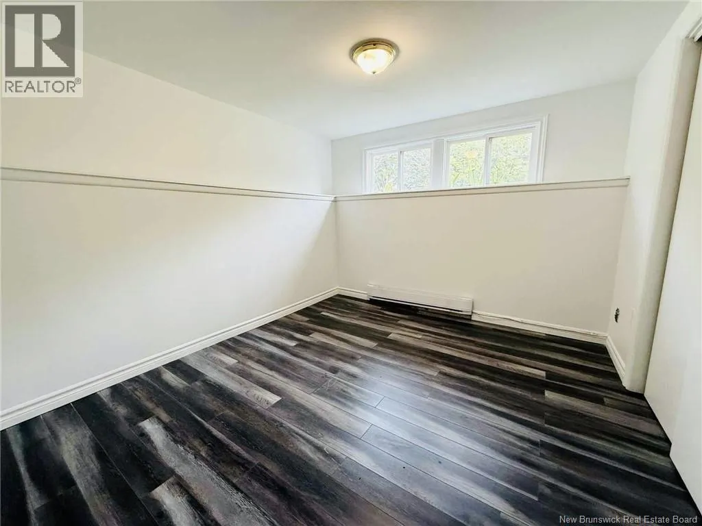 12 Glengarry Drive