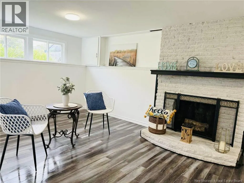 12 Glengarry Drive