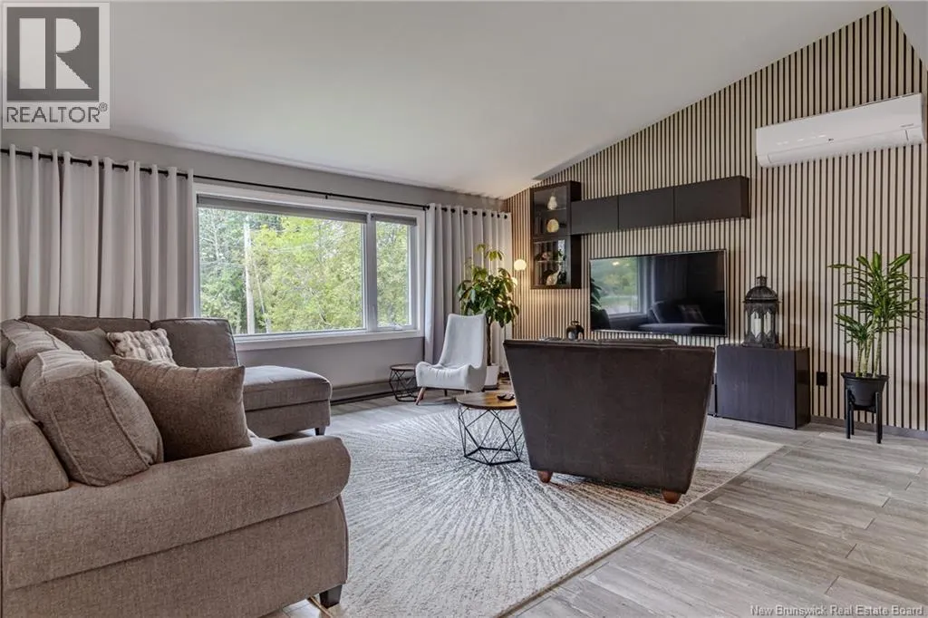 958 Kennebecasis Drive