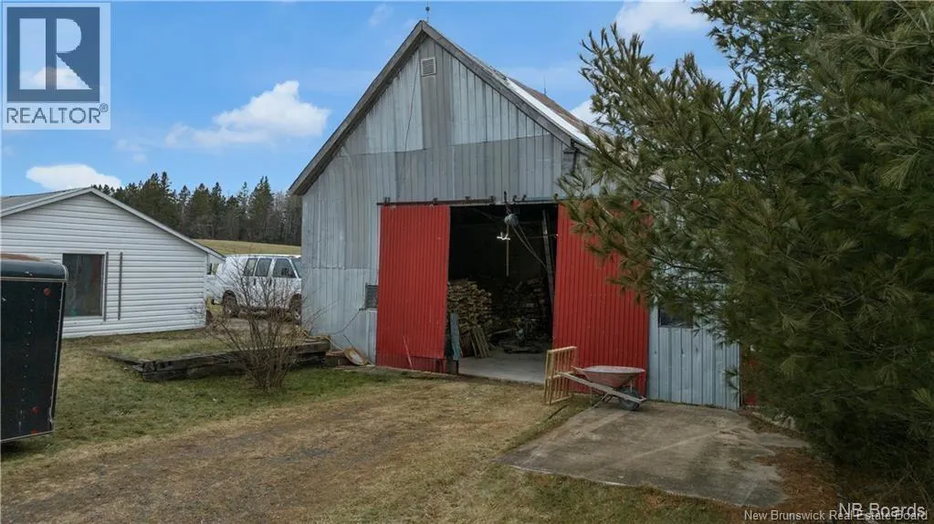 689 Carpenter Bald Hill Road