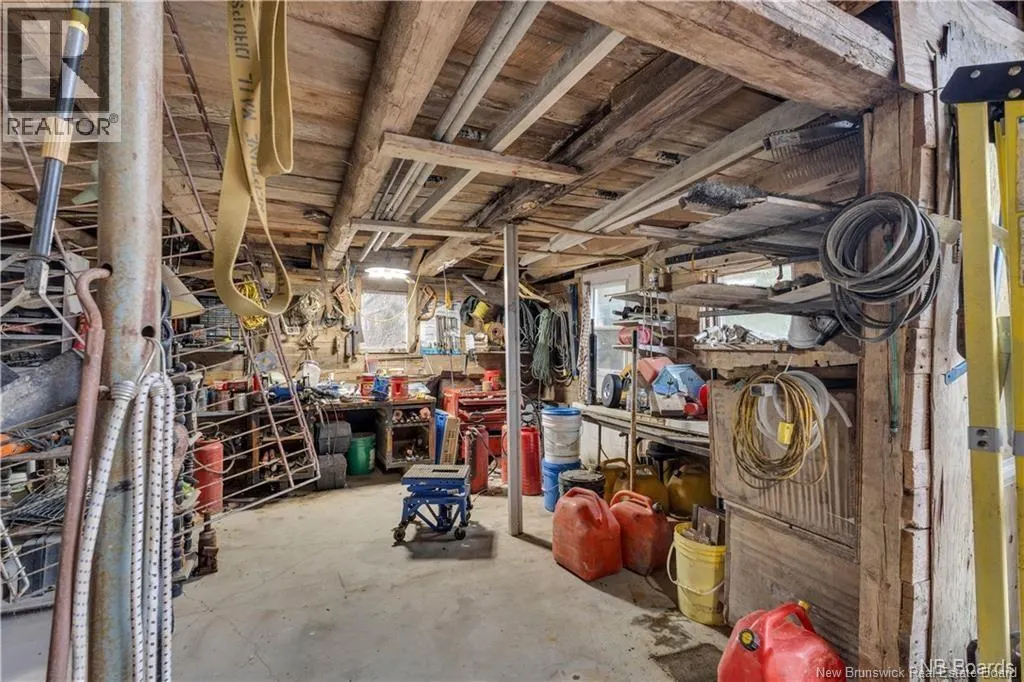 689 Carpenter Bald Hill Road