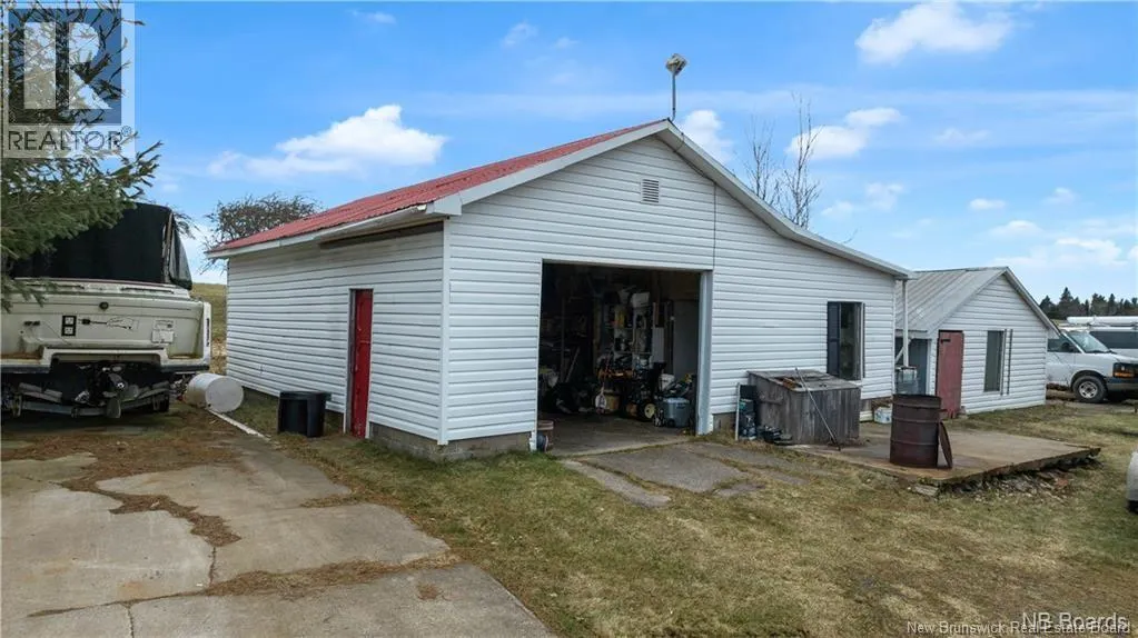 689 Carpenter Bald Hill Road