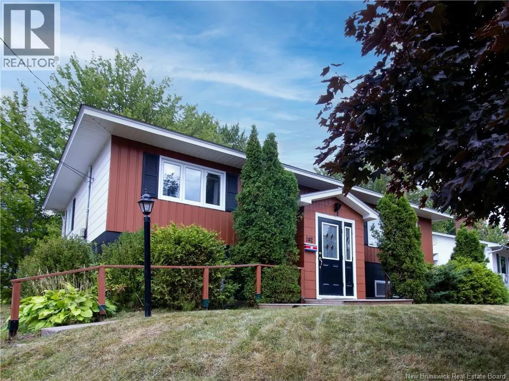 142 Wentworth Avenue