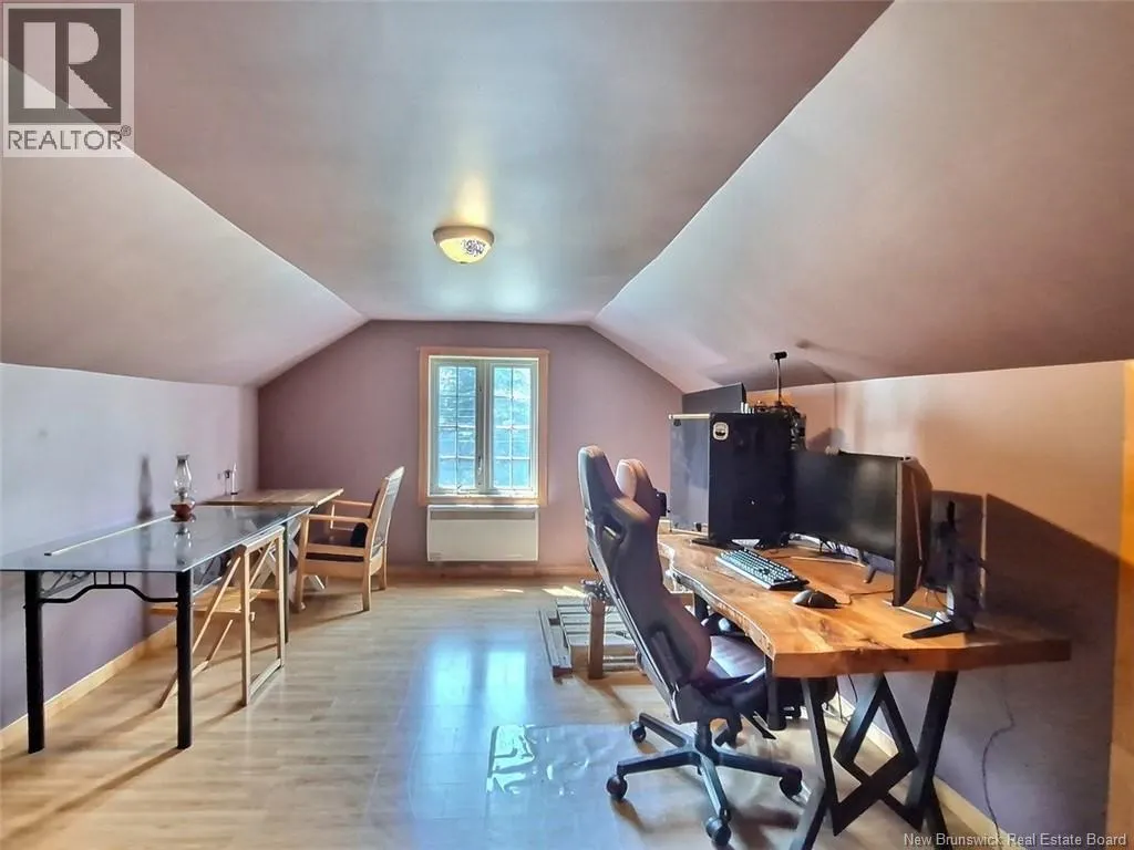 985 Baisley Road