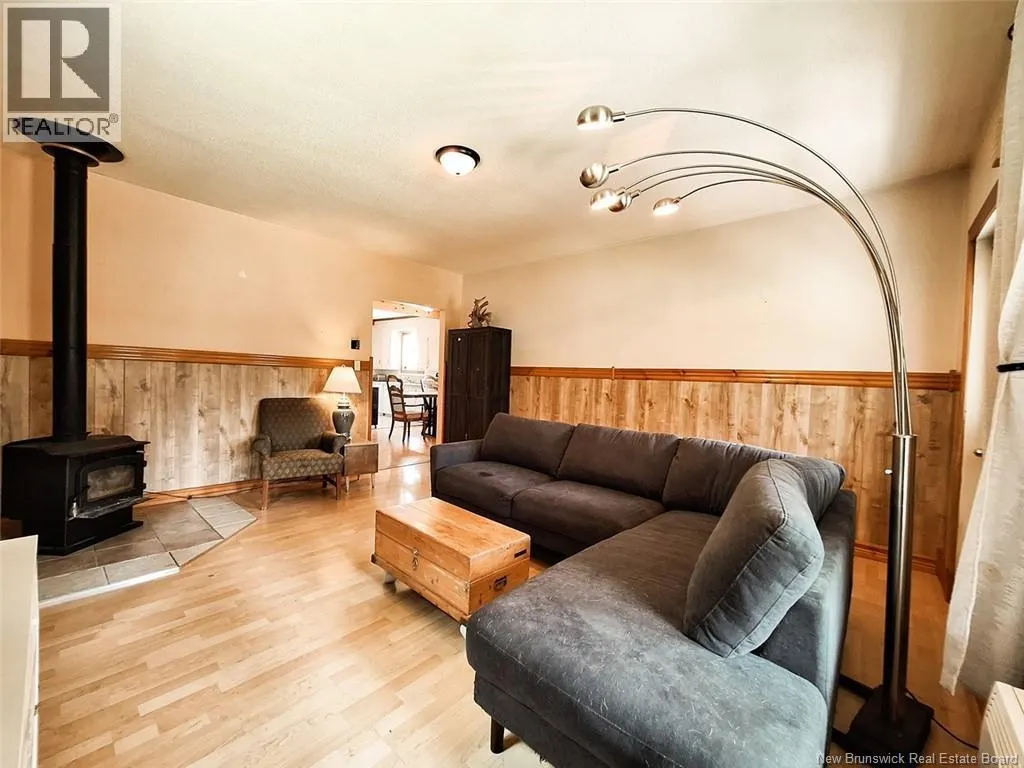 985 Baisley Road