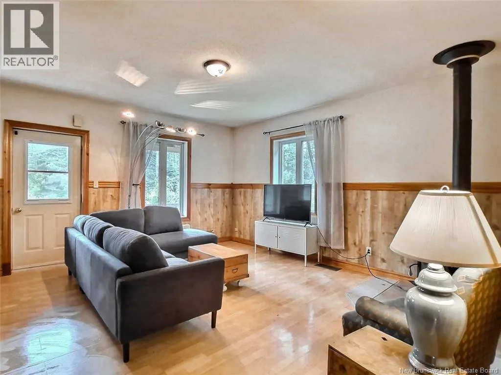 985 Baisley Road