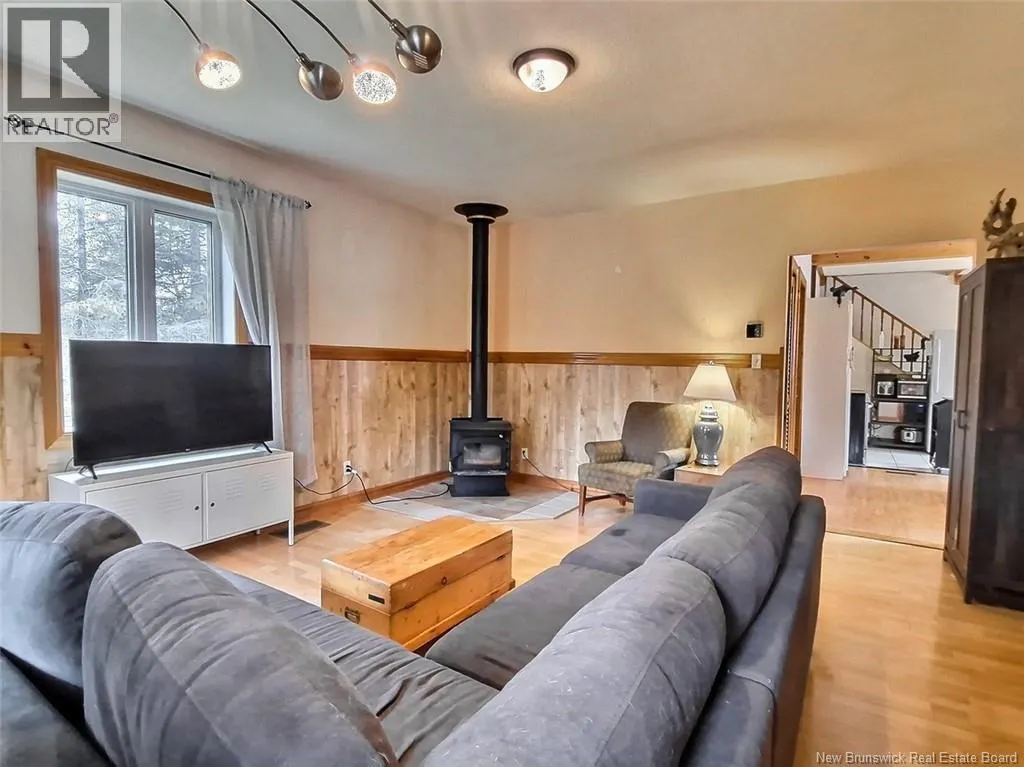 985 Baisley Road