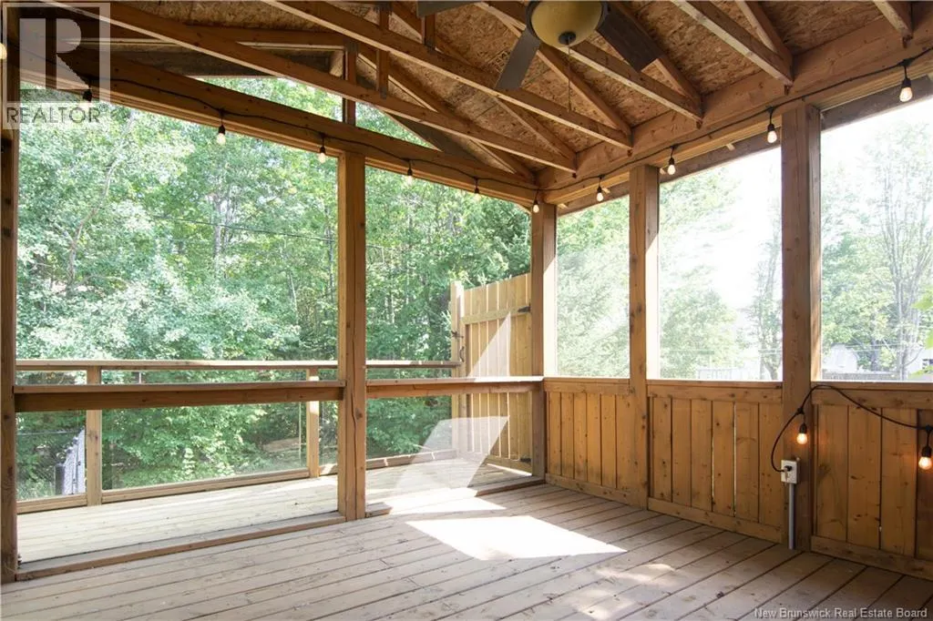 363 Glencairn Drive