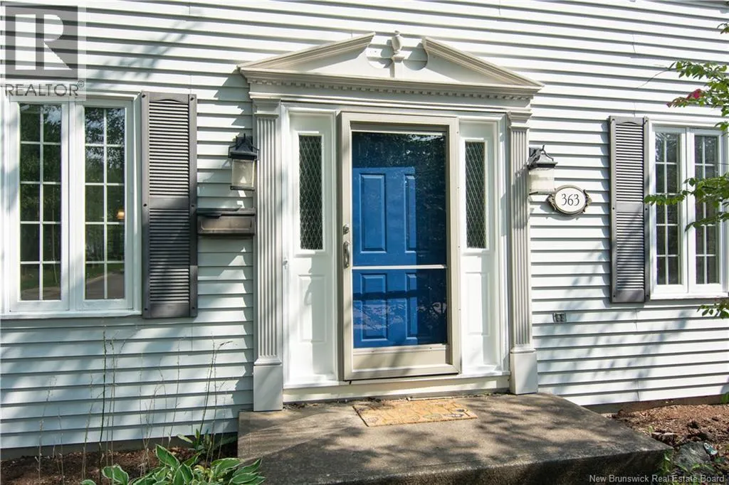 363 Glencairn Drive
