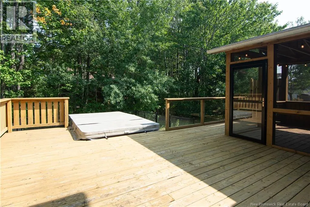363 Glencairn Drive