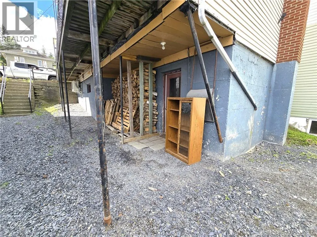 177 Canada Road