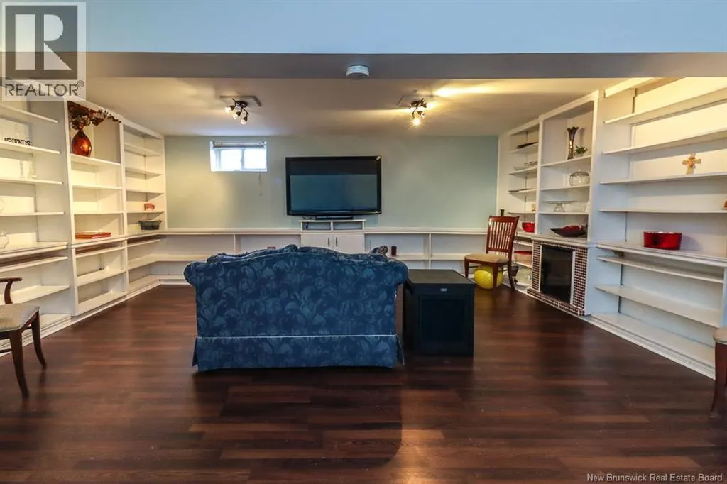 18 Driftwood Lane