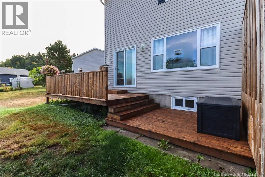 18 Driftwood Lane