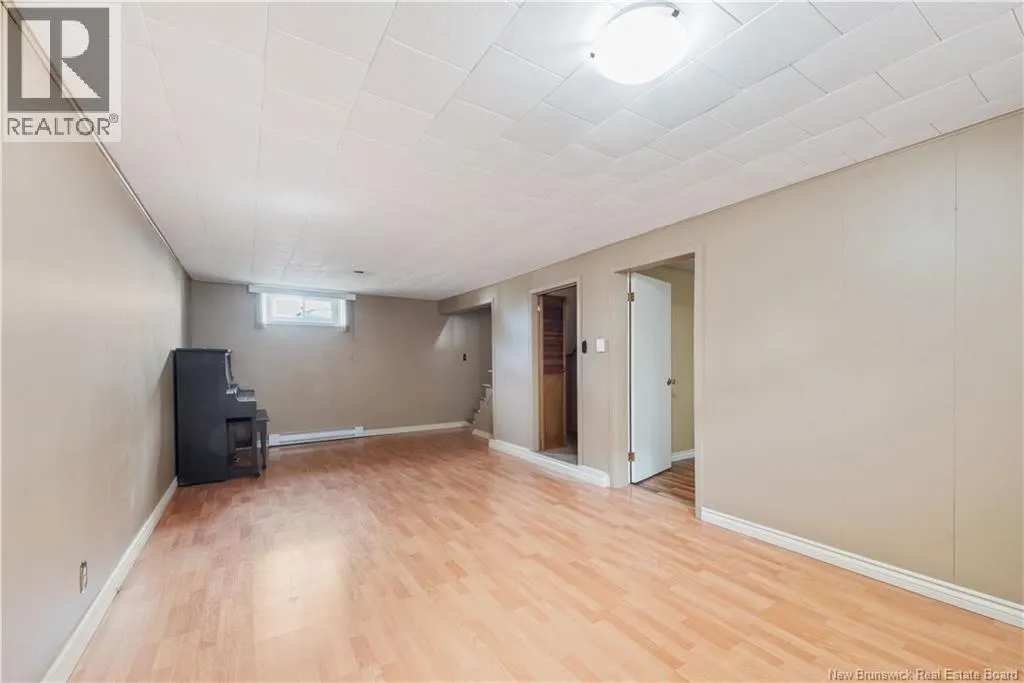 113 West Lane