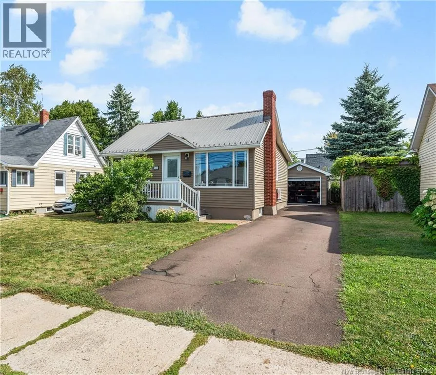 113 West Lane