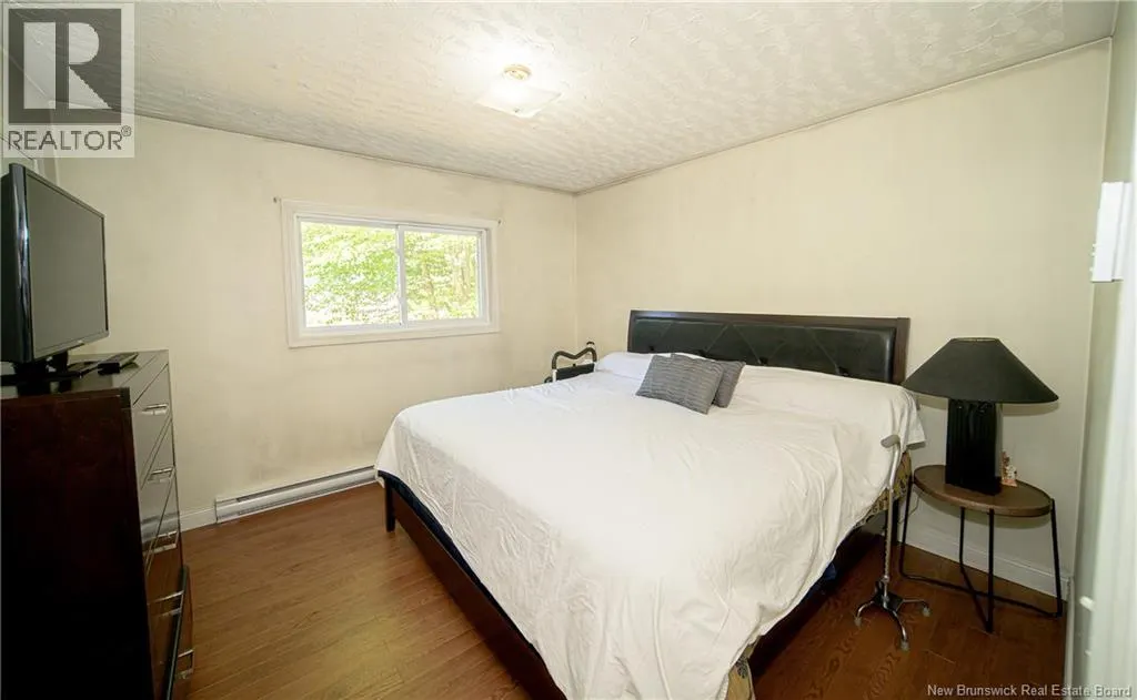 12 Gary Drive