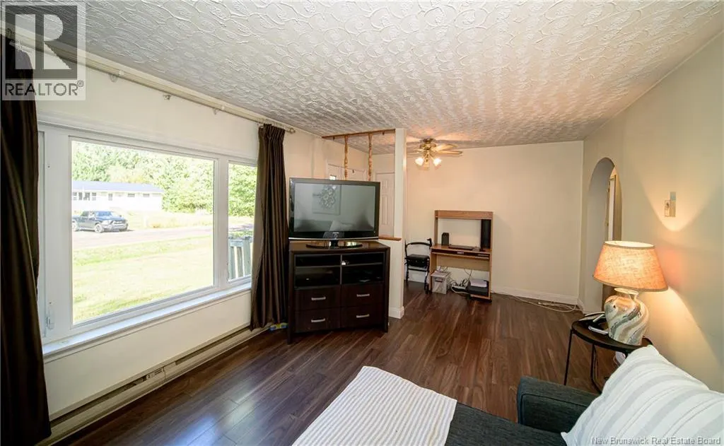 12 Gary Drive