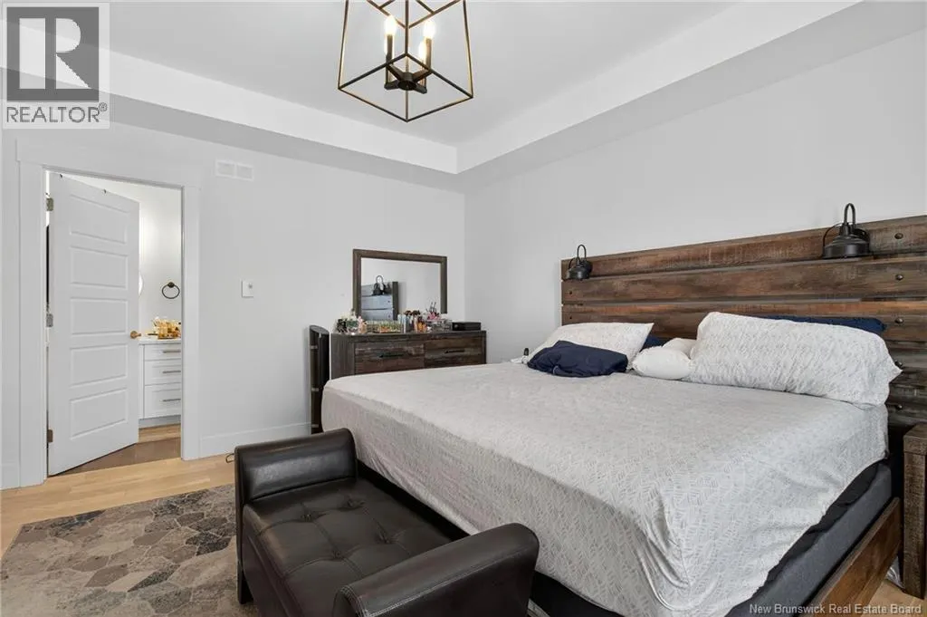 166 Francfort Crescent