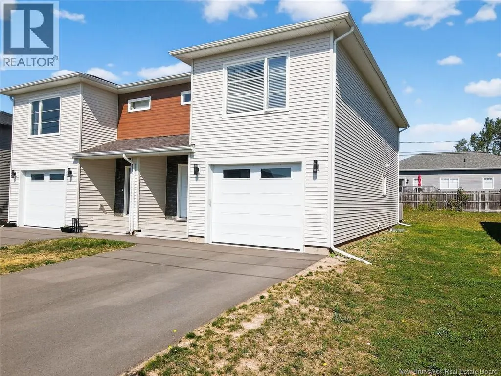 166 Francfort Crescent