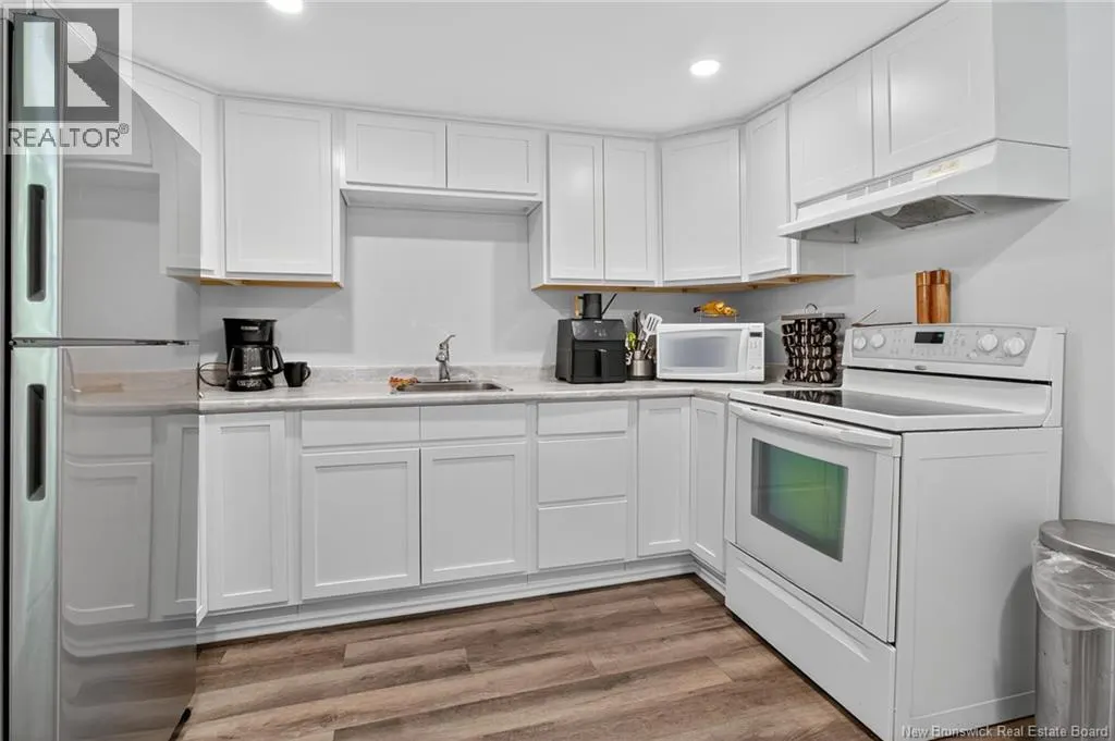 1063-1067 Amirault Street