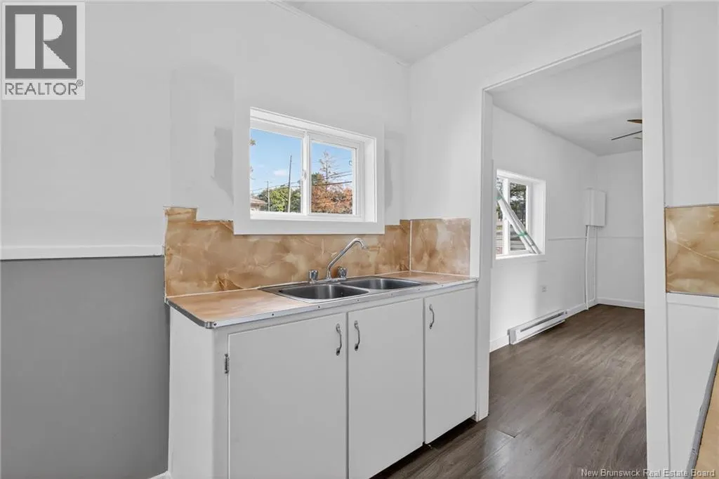 1063-1067 Amirault Street