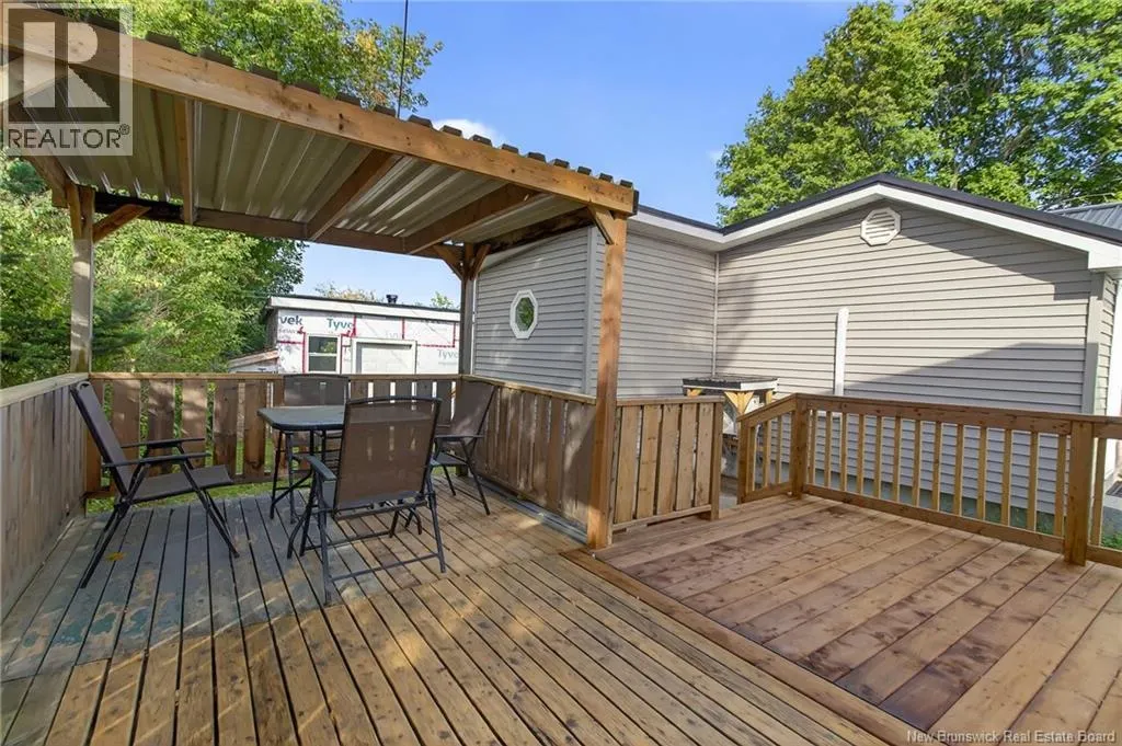 1063-1067 Amirault Street