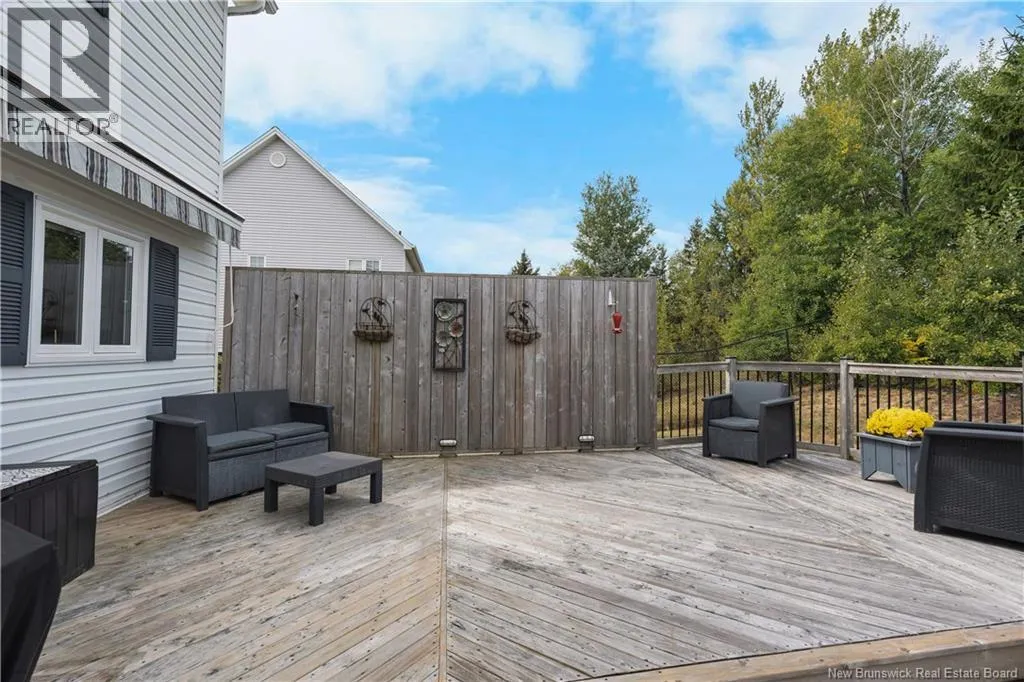 409 Gaspe Street