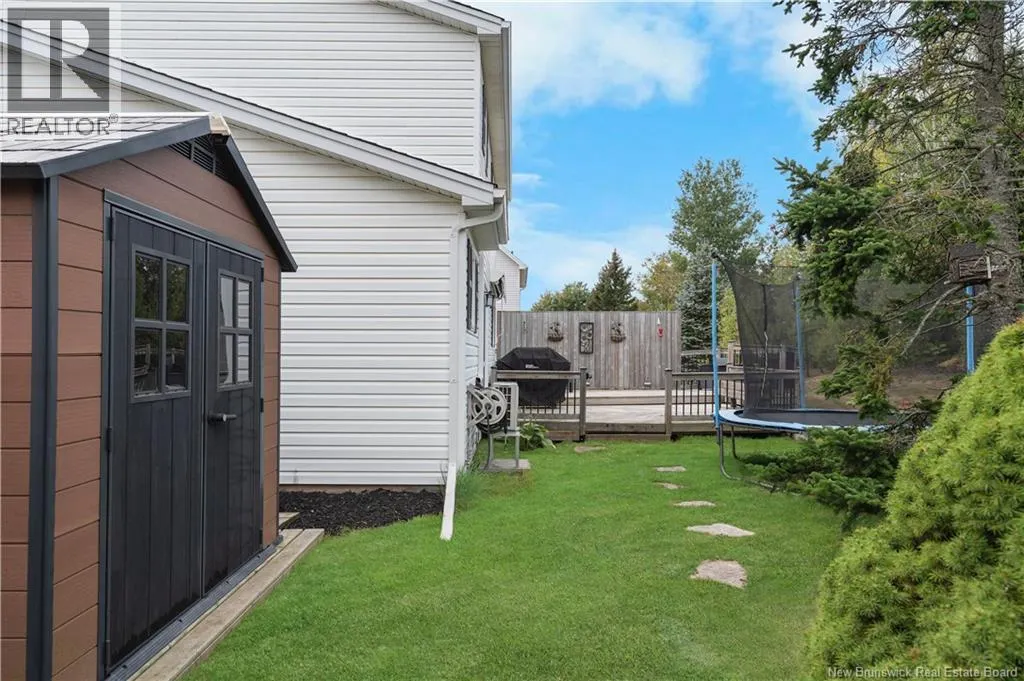 409 Gaspe Street