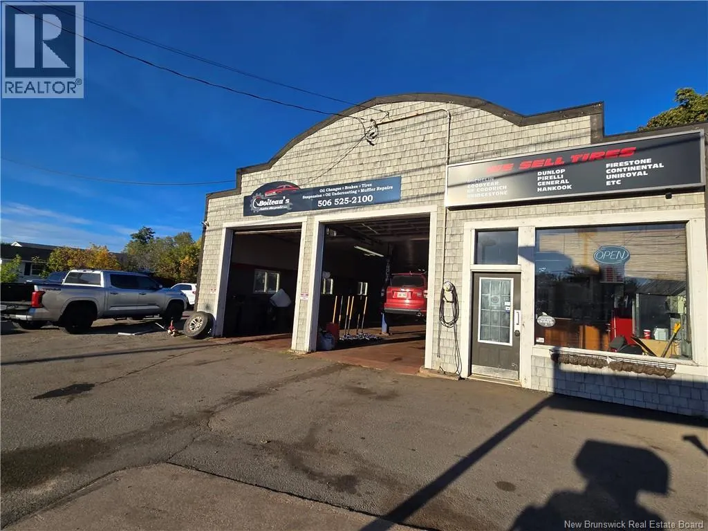 4521 Rue Principale