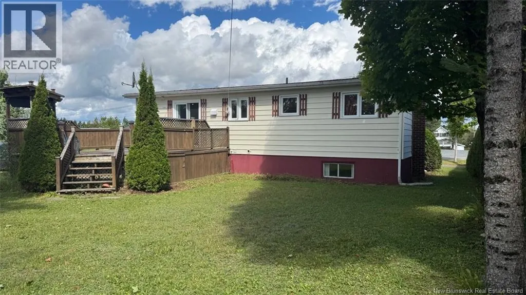 17 Cyr Street