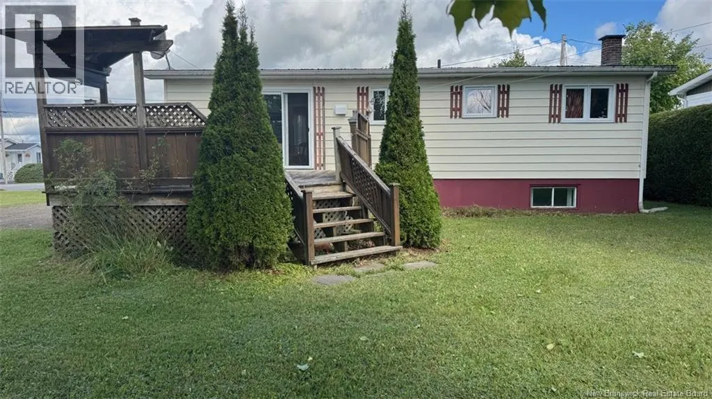 17 Cyr Street