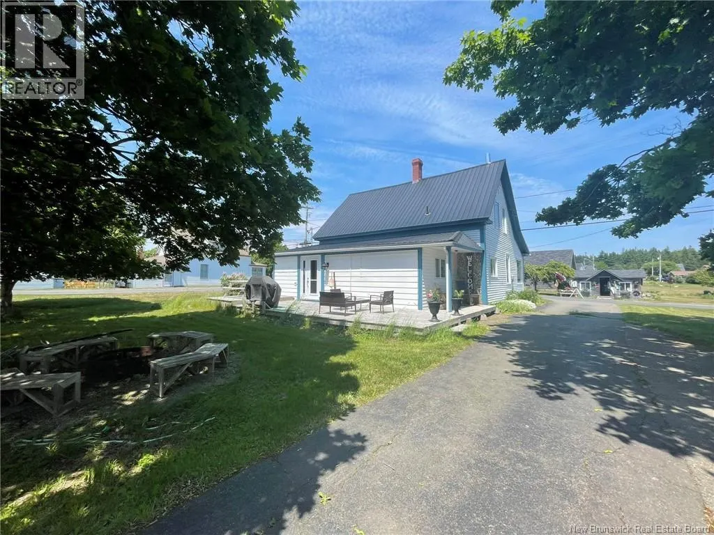 12 Pettes Cove Road