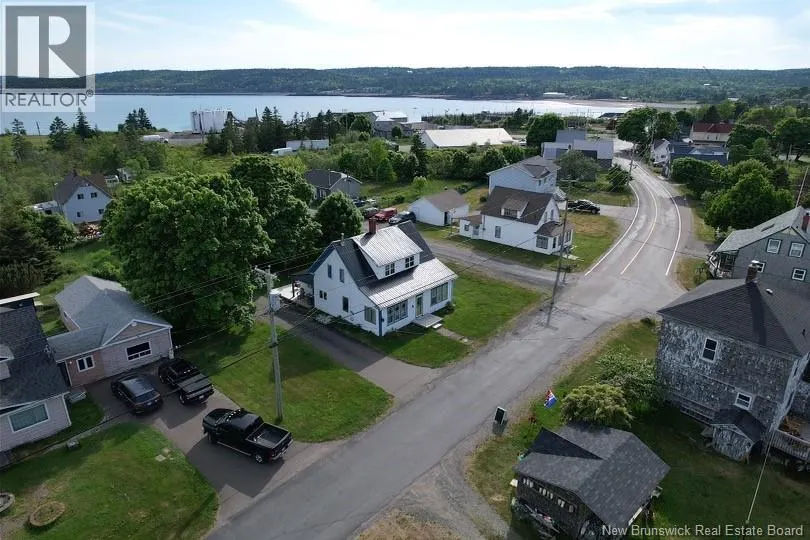 12 Pettes Cove Road